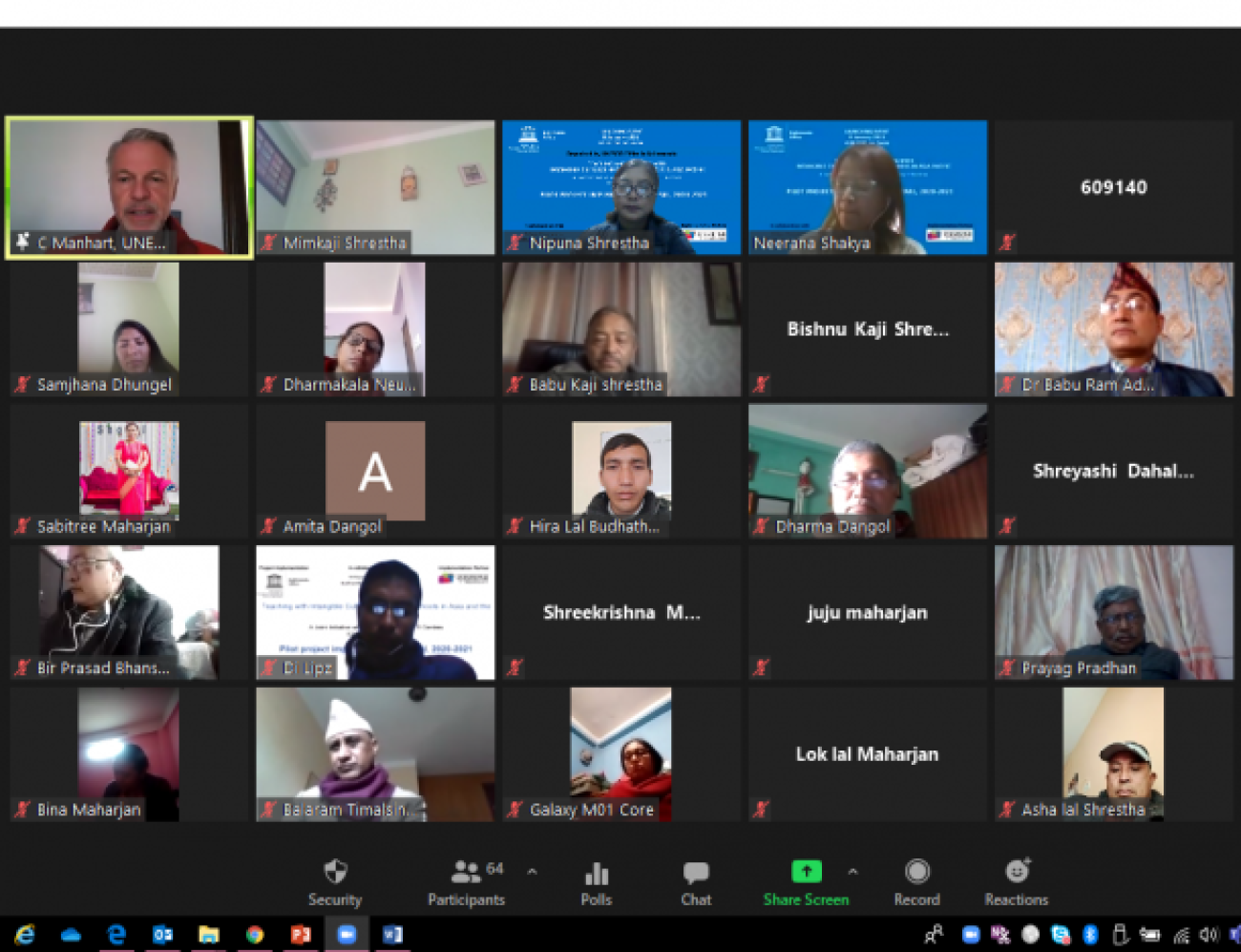 A screenshot of the zoom meeting with most of the participants having their camera turned on and muted.